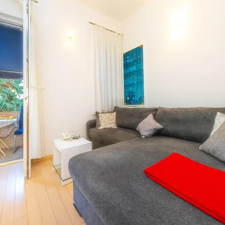 Lazuli アパート スプリト