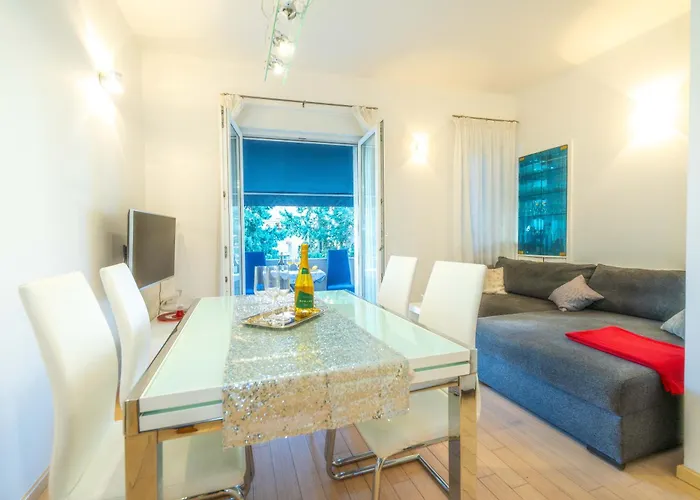 Lazuli Apartamento *