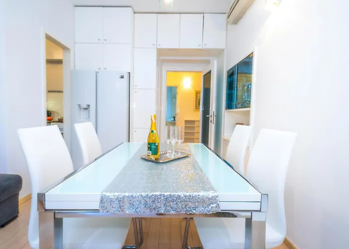 Lazuli Apartamento *